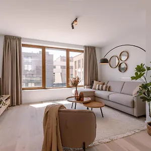 superb-brand-new-flat-with-high-quality-finishing-and.hotelsghent.com/